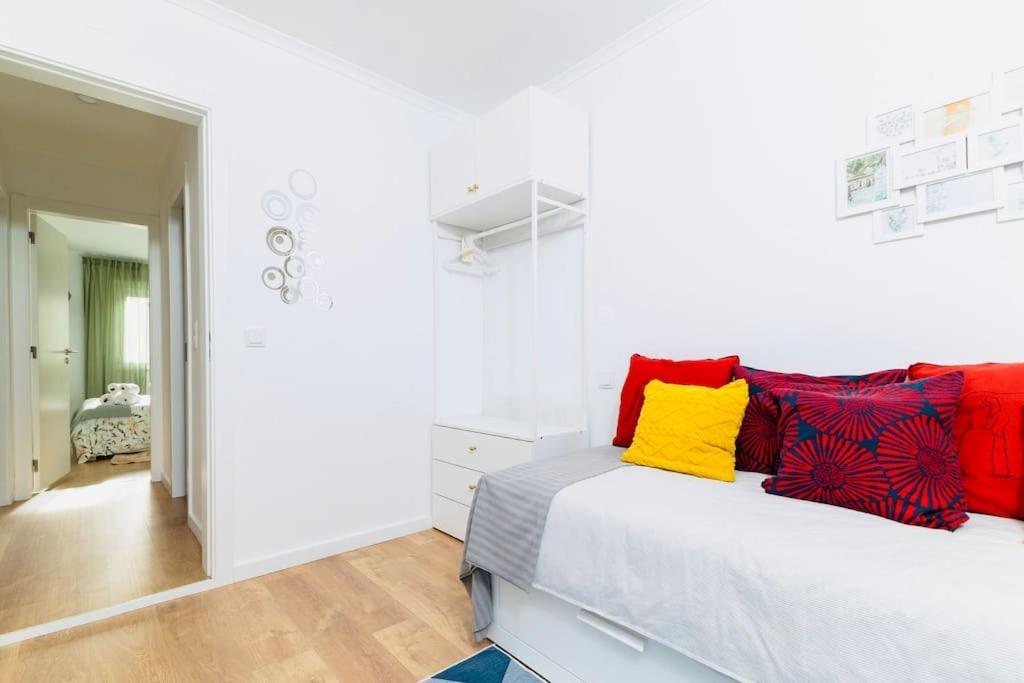 Modern 3 Bedroom Flat In Lisboa Ngoại thất bức ảnh