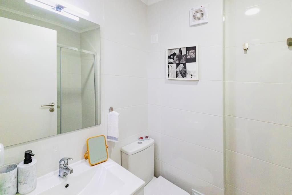 Modern 3 Bedroom Flat In Lisboa Ngoại thất bức ảnh